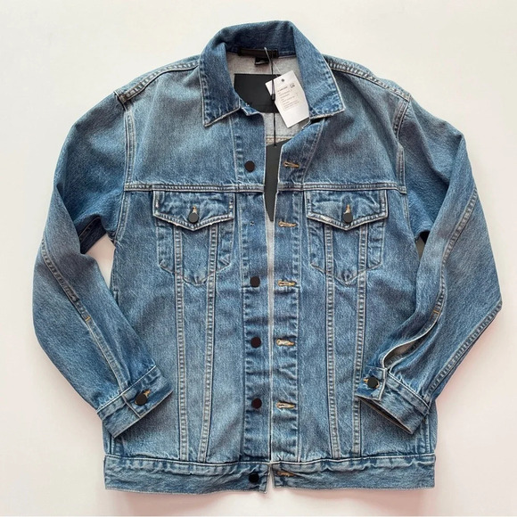 Alexander Wang x Denim Daze Oversized Unisex Faded Jacket in Light Indigo Aged - Picture 2 of 16